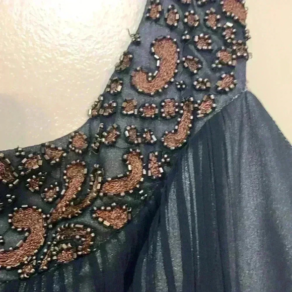 Adrianna Papell Cocktail dress w crinoline, beading, gorgeous pleating Size 6 - Picture 8 of 17